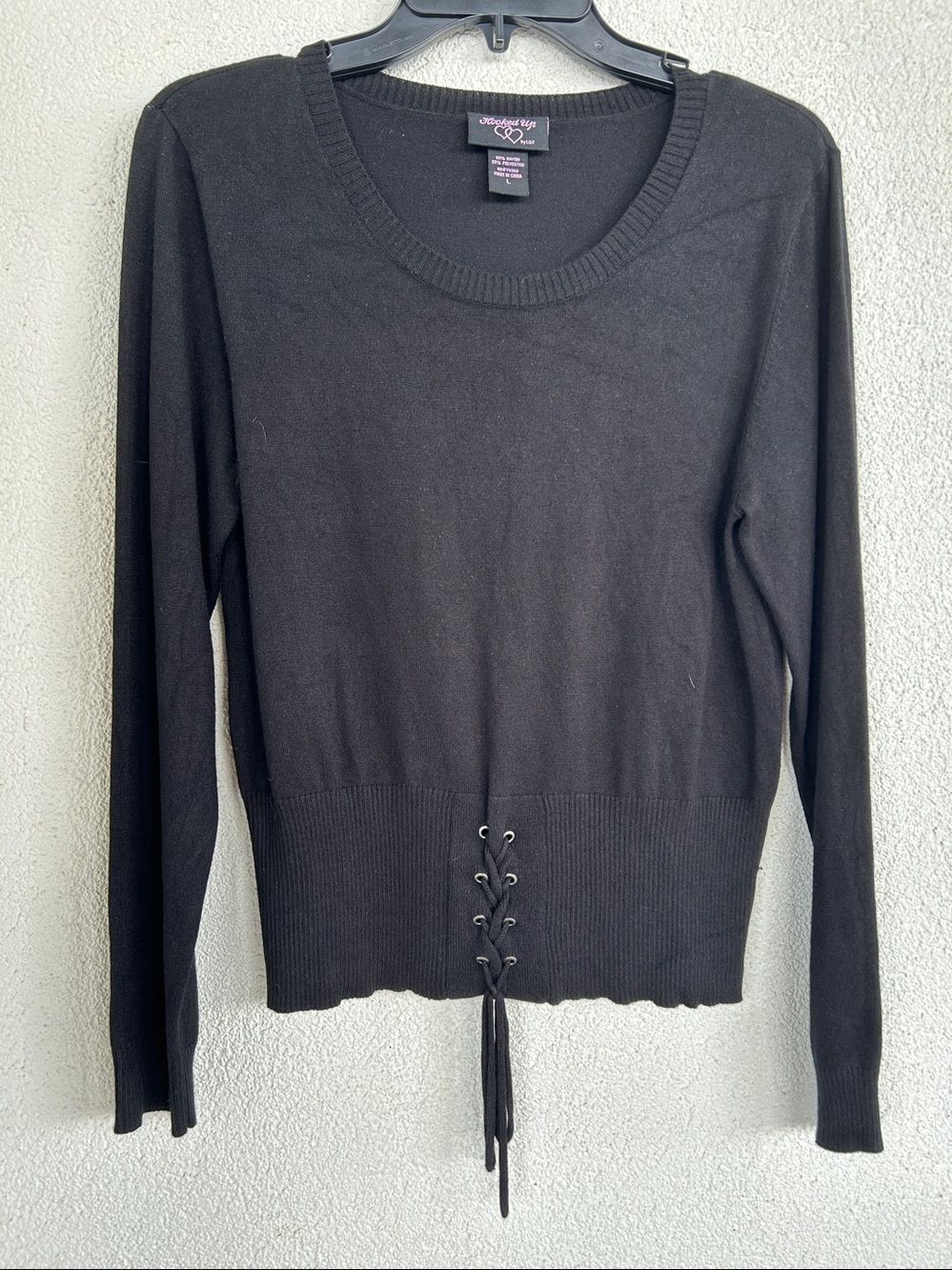 Hooked Up by I.O.T. Black Pullover Sweater
